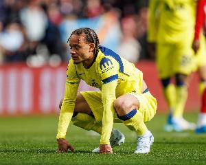 赫内斯：去年高层想再多花1.5亿 孔帕尼想签西蒙斯而我给了苹果派