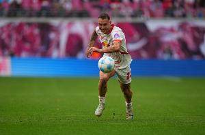 德天空：莱比锡希望和27岁左后卫劳姆续约，解约金低于4000万欧