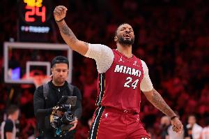 鲍威尔：我尽了最大的努力 考虑到自己全明星前的表现我感到沮丧