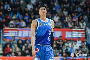 媒体人：福建落后18分大逆转荡气回肠 上次赢广东还是11-12赛季