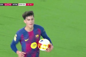 反击的号角！亚马尔左路一过二送传中，贝尔纳尔包抄破门