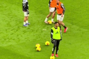 曼联“圆神”接班人浮现，此人竟是…