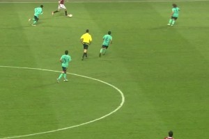 圣西罗的华丽乐章：博阿滕对阵巴萨的惊世之作！