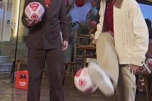 陈小春来啦❗️U23国脚向余望社媒：偶遇春哥