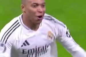 不吹不黑！当年皇马对阵曼城这一波进攻什么水平？