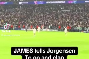 心态崩了？詹姆斯赛后让约恩森去谢场，后者没有理会直接退场