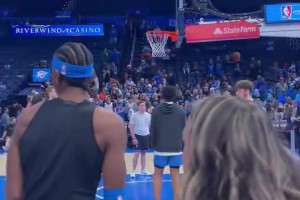 差1场20+破NBA历史纪录亚历山大赛前热身猛练底角投射