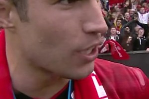 范佩西曼联夺冠采访：最疯狂的梦才会变成这样，与爵爷共事是荣誉