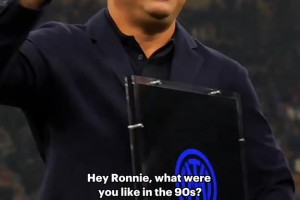 怀念！当时光穿回到上世纪90年代，国米与外星人共度的美好时光❤