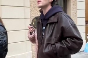 彬彬有礼！克鲁兹·贝克汉姆面对女记者追问：希望与哥哥修复关系