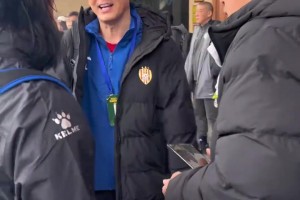 忆往昔❤！杨晨，肖战波，张玉宁同框