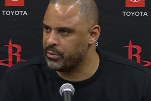 乌度卡赛后批评队员：轻视比赛！消极！目送对手轻松投篮！