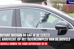 自律！餐厅人员透露：德布劳内现在需要营养师特批才能吃披萨！