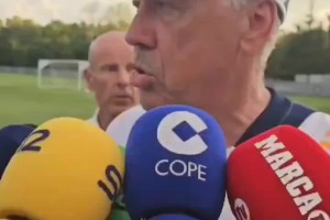 安切洛蒂采访趣闻：笑称生贝林厄姆的气，因其拒接电话